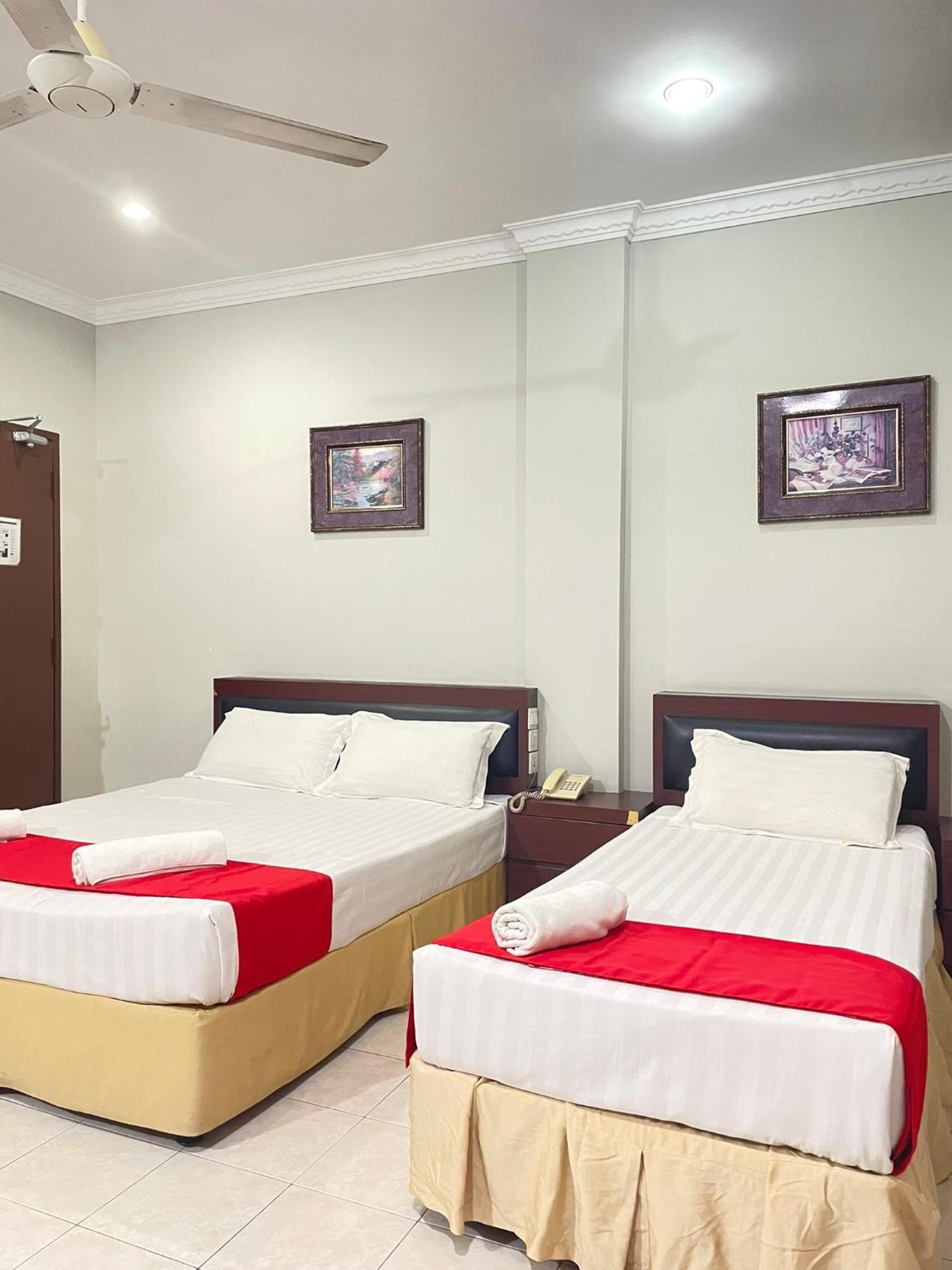 Bayu View Hotel กลัง ภายนอก รูปภาพ