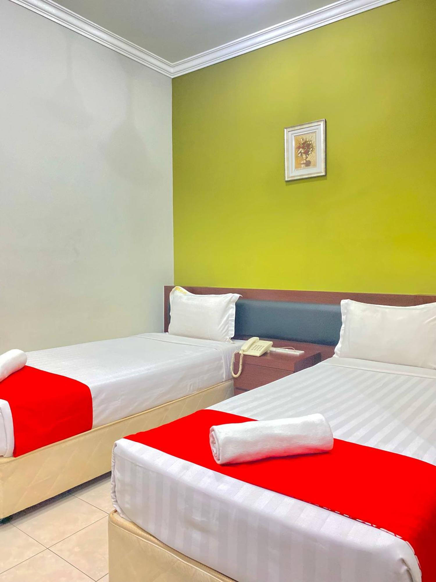 Bayu View Hotel กลัง ภายนอก รูปภาพ