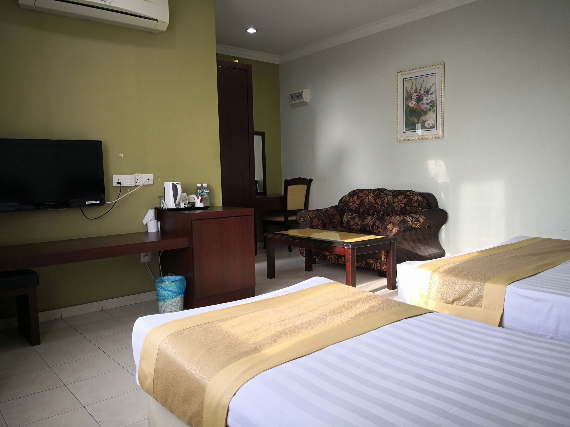 Bayu View Hotel กลัง ภายนอก รูปภาพ