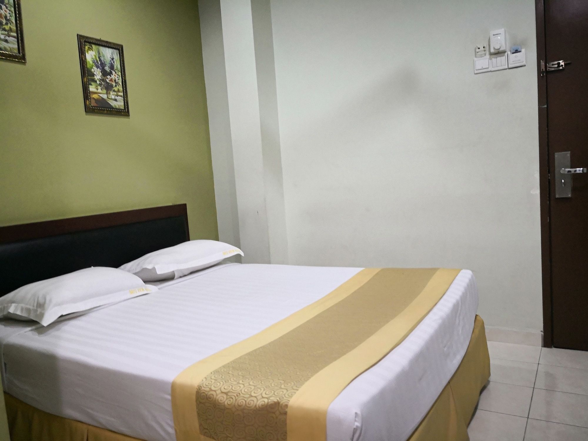 Bayu View Hotel กลัง ภายนอก รูปภาพ